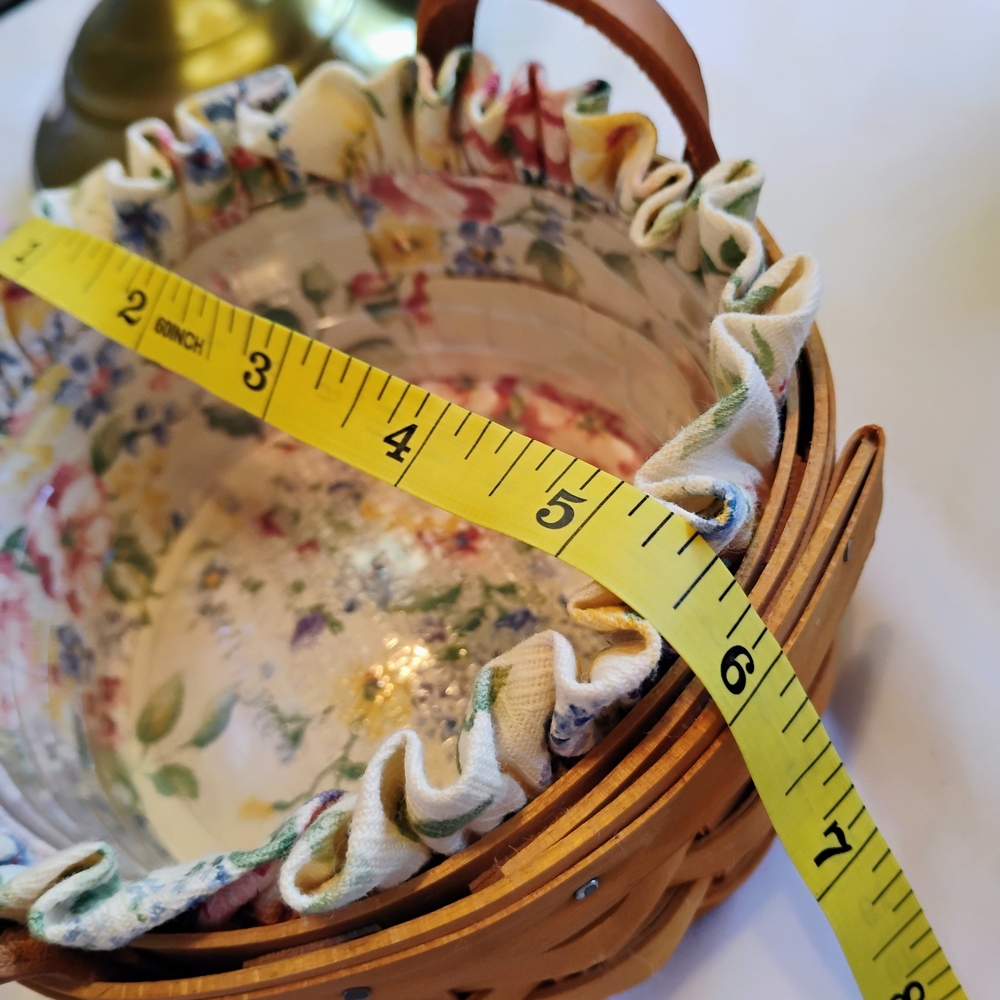 Longaberger Yellow Basket with Floral Liner - Picture 6 of 16